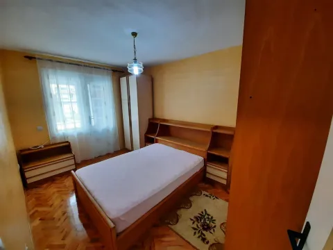 Rent, two bedroom apartment, 55m², Centar, Bar - image 4