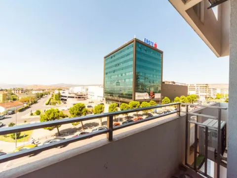 Izdavanje, jednosoban stan, 49m², Central Point, Podgorica - image 11