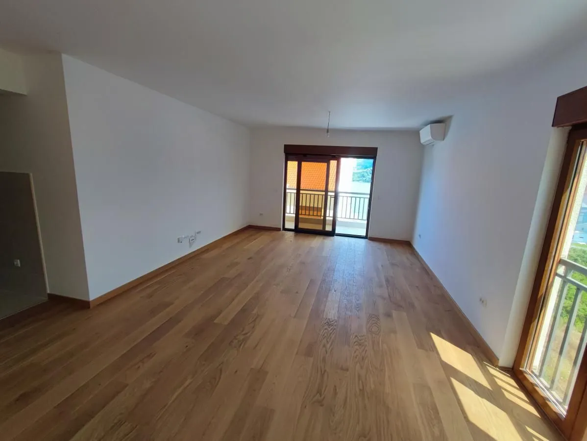 Prodaja, trosoban stan, 113m², Đuraševići, Tivat