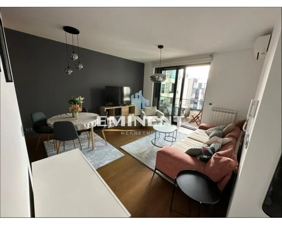 Izdavanje, dvosoban stan, 50m², Banovo Brdo, Beograd