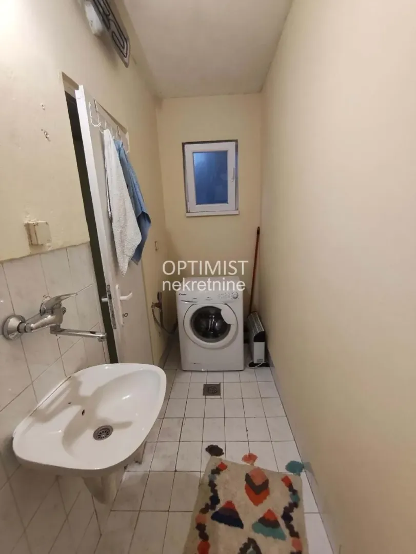Prodaja, jednosoban stan, 27m², Savski Venac, Beograd