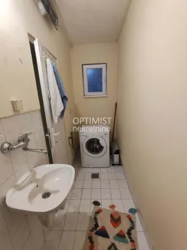 Prodaja, jednosoban stan, 27m², Savski Venac, Beograd - image 11
