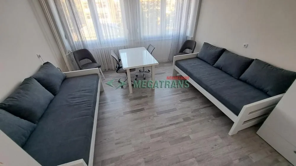 Izdavanje, dvosoban stan, 42m², Liman 2, Novi Sad Sve Podlokacije