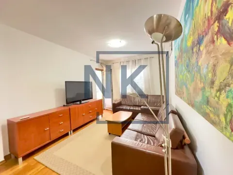 Rent, two bedroom apartment, 70m², Gorica C, Podgorica - image 2