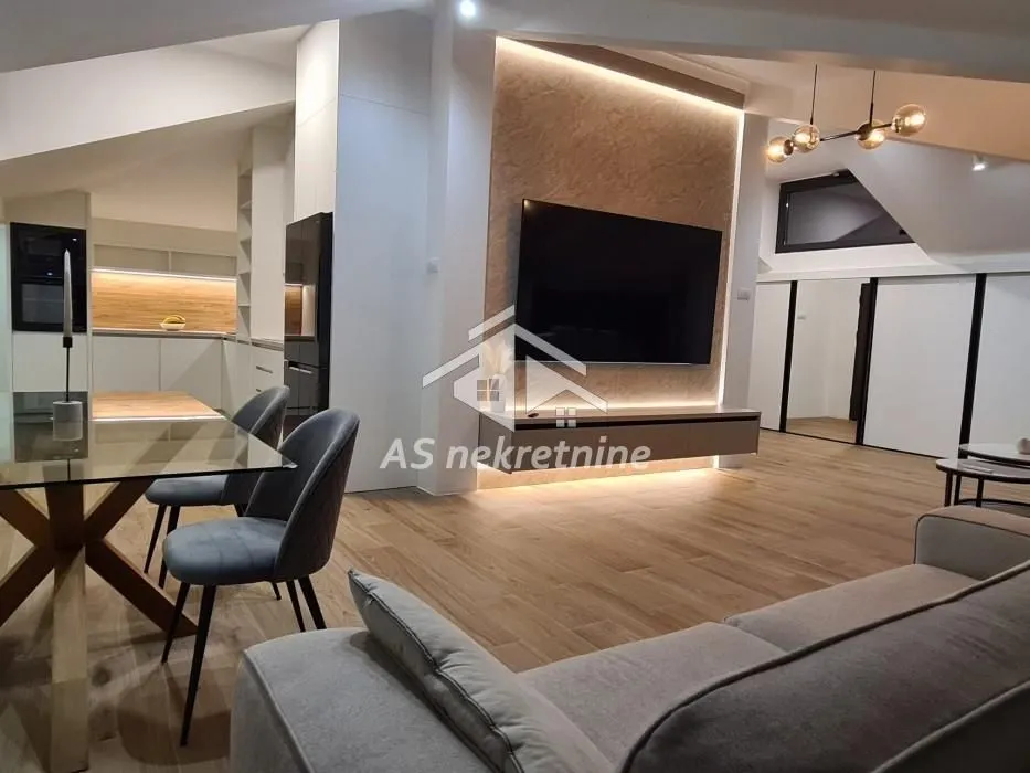 Rent, three bedroom apartment, 360m², Savski Venac, Beograd