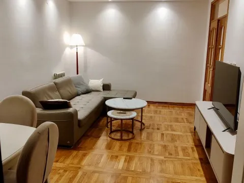 Rent, two bedroom apartment, 65m², Preko Morače, Podgorica - image 2