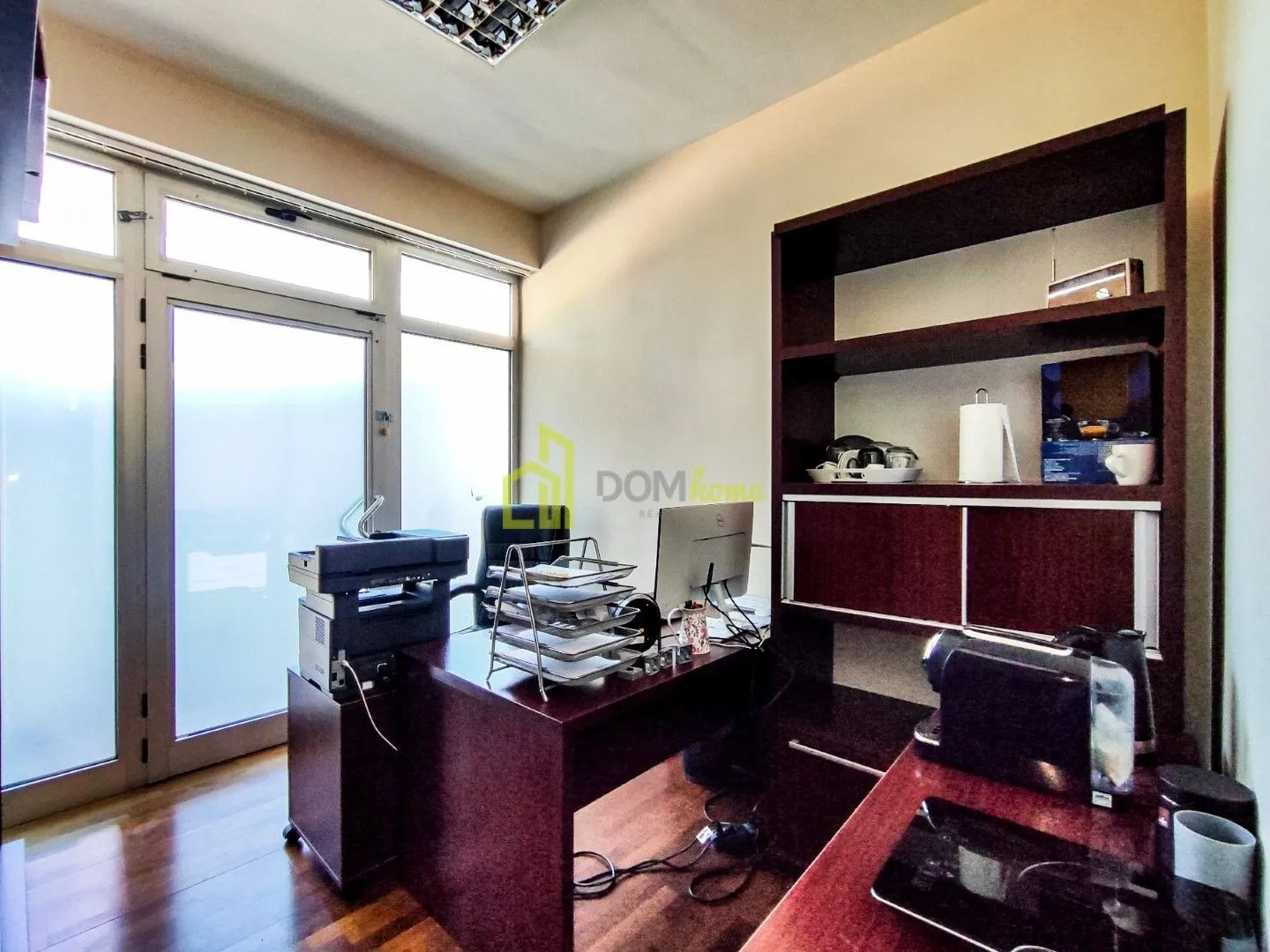 Rent, office space, 60m², Pobrežje, Podgorica