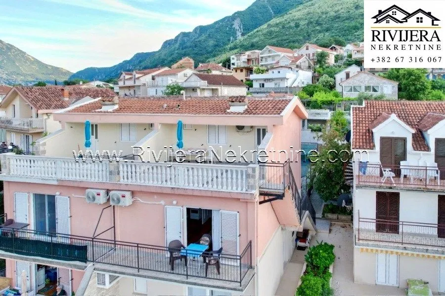 Prodaja, kuća, 301m², Prčanj, Kotor