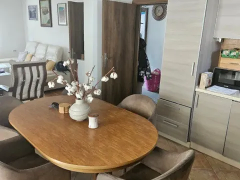 Izdavanje, dvosoban stan, 94m², Tivat, Crna Gora - image 7