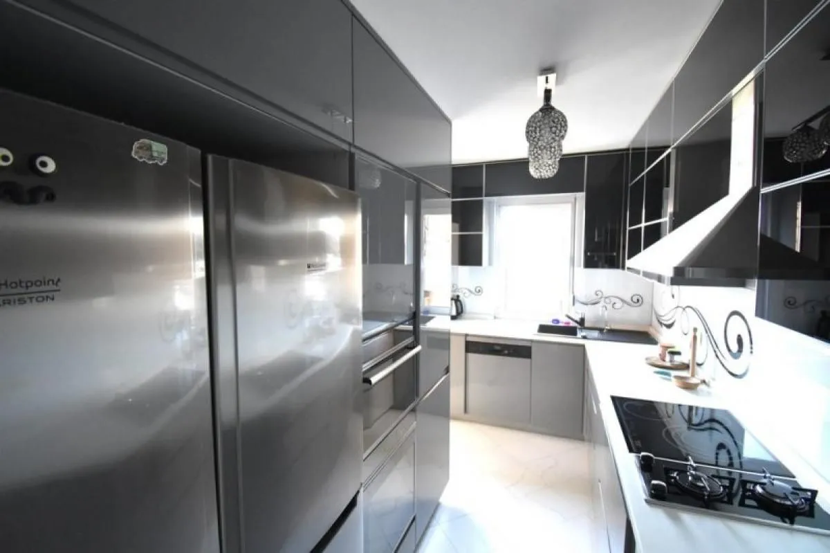 Rent, two bedroom apartment, 80m², Centar, Tivat