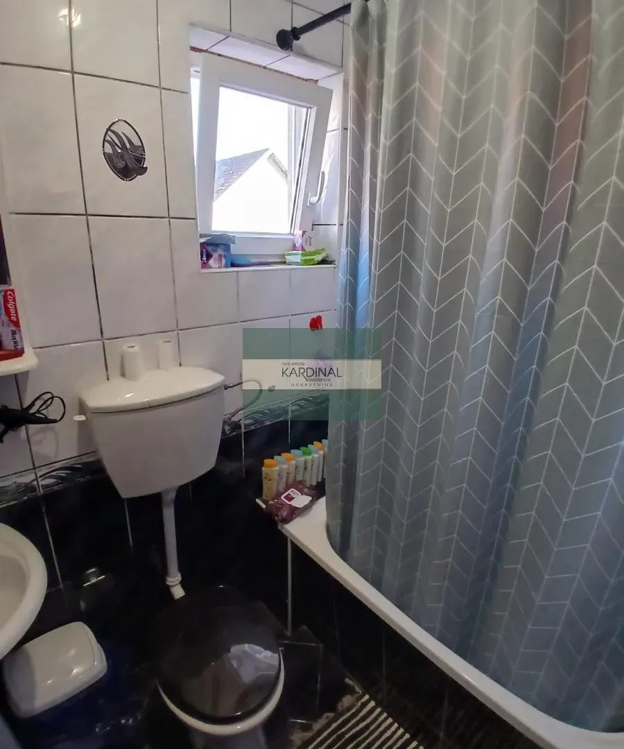 Prodaja, kuća, 440m², Centar, Jagodina
