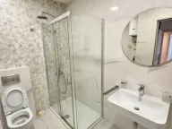 Izdavanje, dvosoban stan, 76m², Central Point, Podgorica - image 10