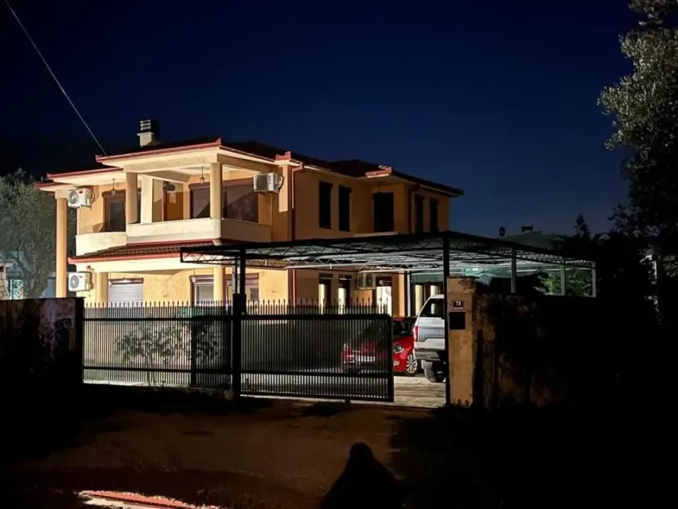 Sale, house, 165m², Bjeliši, Bar