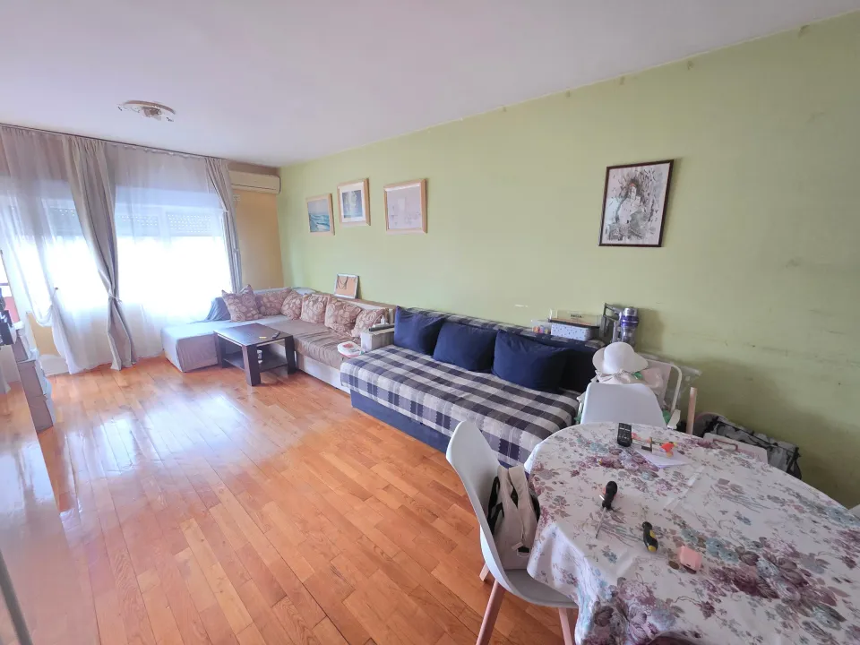 Prodaja, dvosoban stan, 76m², Stari Aerodrom, Podgorica