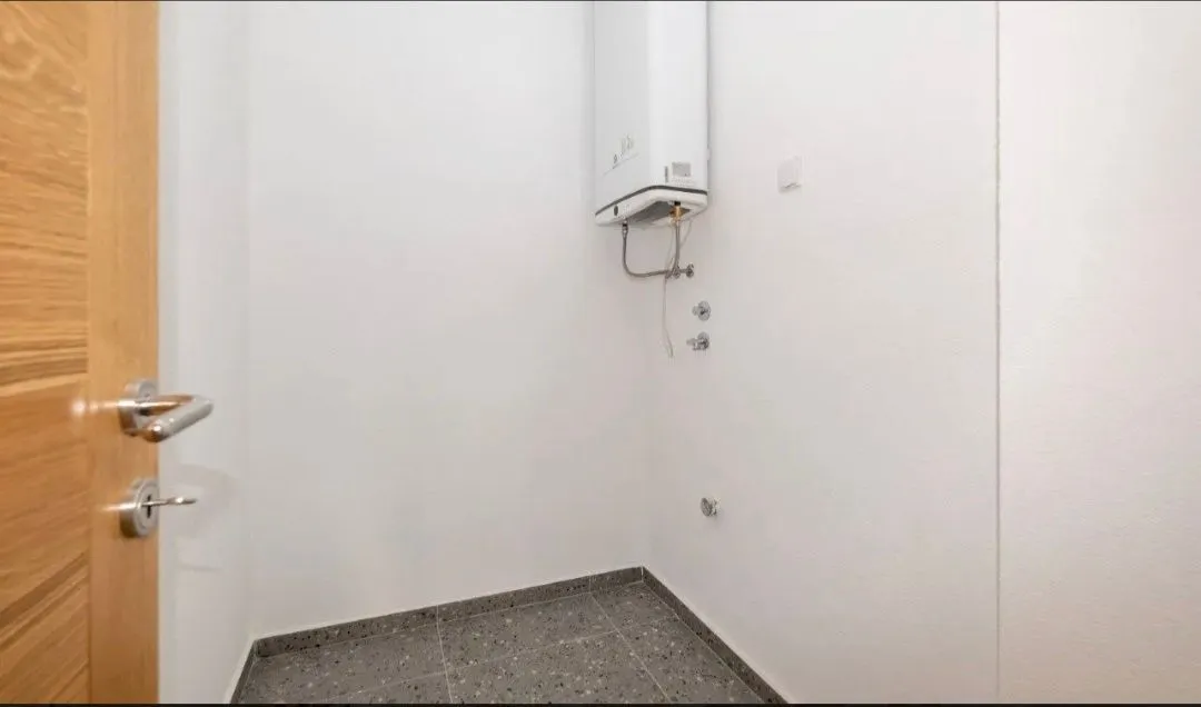 Prodaja, četvorosoban stan, 206m², Zabjelo, Podgorica