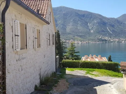 Prodaja, stan, 87m², Dobrota, Kotor - image 5