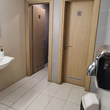 Izdavanje, poslovni prostor, 377m², Novi Beograd Blok 63, Novi Beograd Sve Podlokacije - image 10