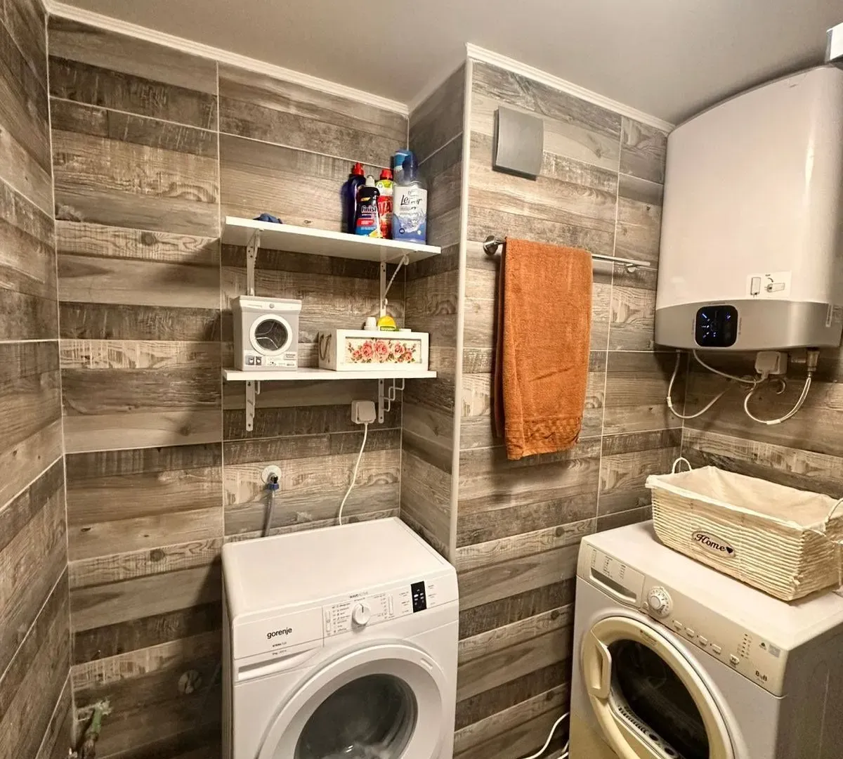 Rent, two bedroom apartment, 67m², Centar, Bar