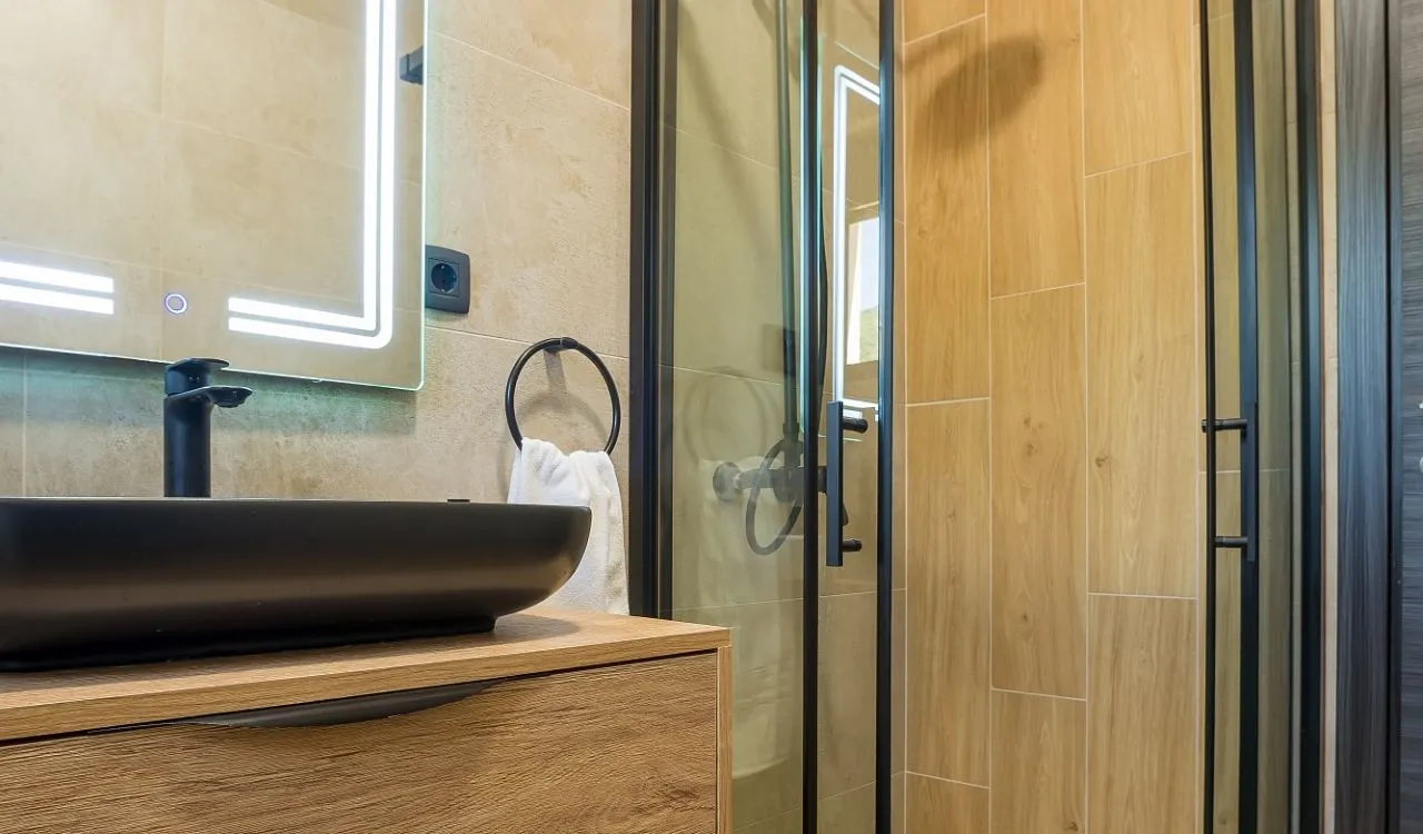 Prodaja, dvosoban stan, 87m², Mažina, Tivat