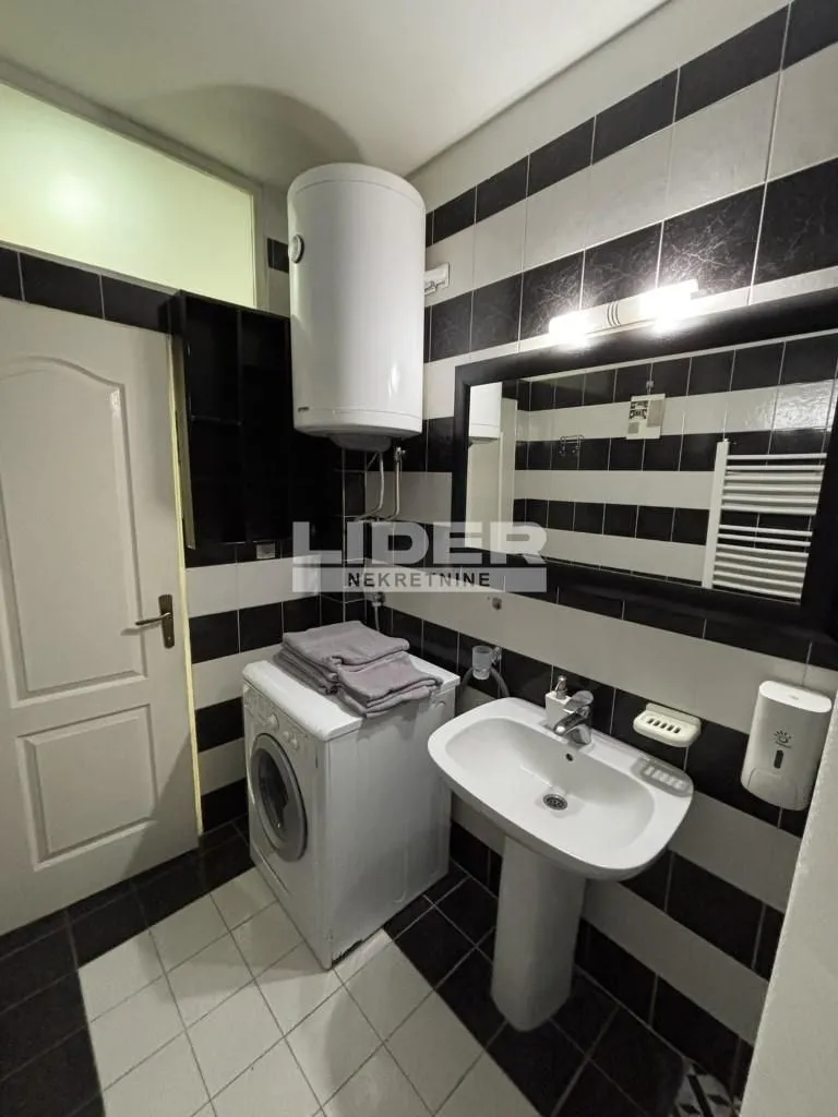 Rent, two bedroom apartment, 55m², Stari Grad, Beograd