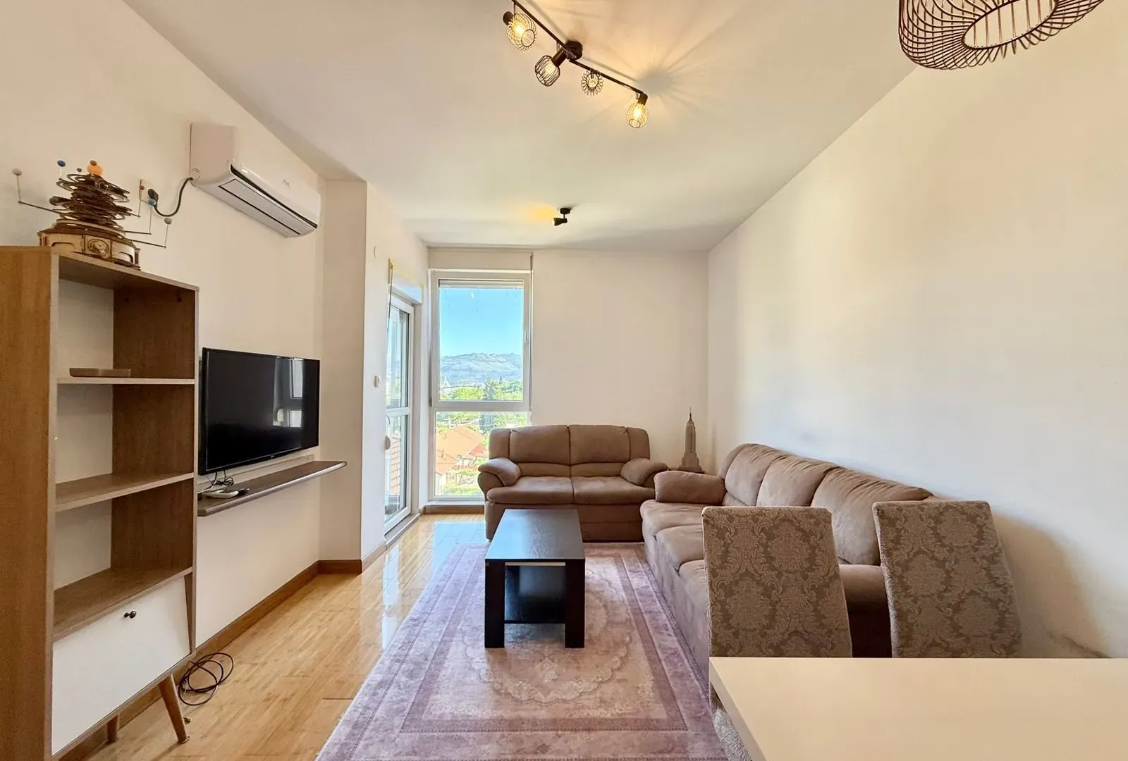 Prodaja, dvosoban stan, 64m², Zabjelo, Podgorica