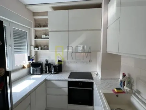 Prodaja, jednosoban stan, 53m², City Kvart, Podgorica - image 11