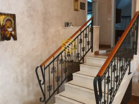 Izdavanje, kuća, 280m², Kosić, Danilovgrad - image 5