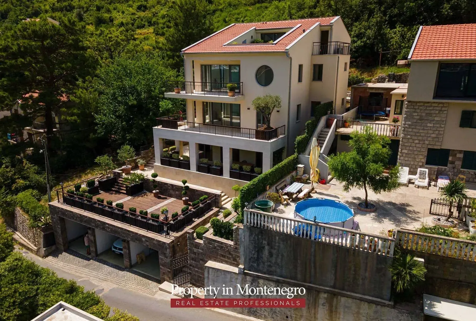 Prodaja, kuća, 520m², Muo, Kotor