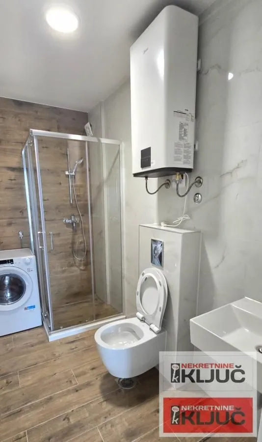 Izdavanje, garsonjera, 35m², Veternik, Novi Sad Sve Podlokacije