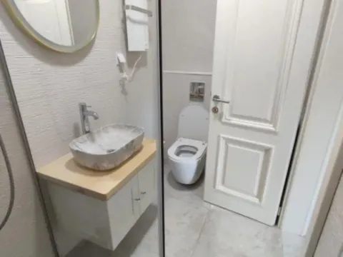 Izdavanje, dvosoban stan, 75m², Đenovići, Herceg Novi - image 4