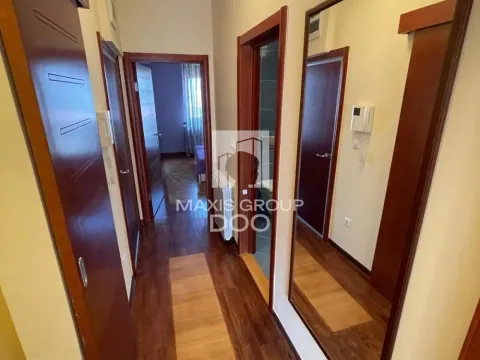 Izdavanje, jednosoban stan, 52m², Vračar Centar, Vračar Sve Podlokacije - image 13