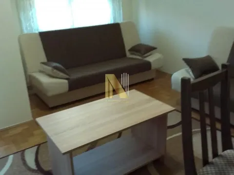 Izdavanje, garsonjera, 24m², Novi Sad, Srbija - image 1