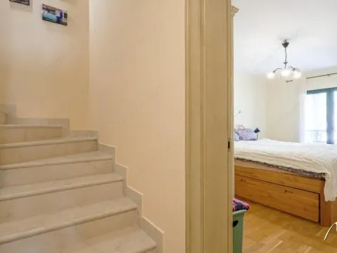 Prodaja, kuća, 174m², Kotor, Crna Gora - image 19