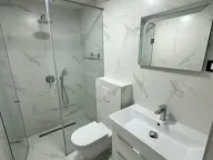 Izdavanje, trosoban stan, 130m², Dalmatinska ulica, Podgorica - image 10