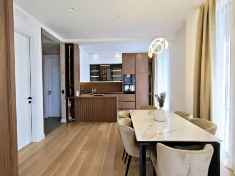 Rent, house, 190m², Krimovica, Kotor - image 4