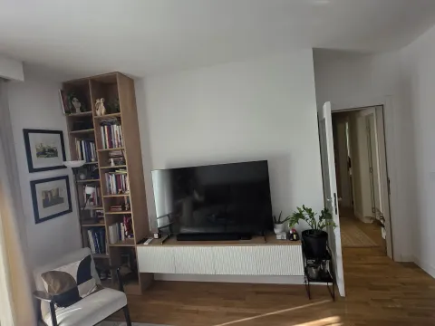 Prodaja, dvosoban stan, 69m², Stari Aerodrom, Podgorica - image 16