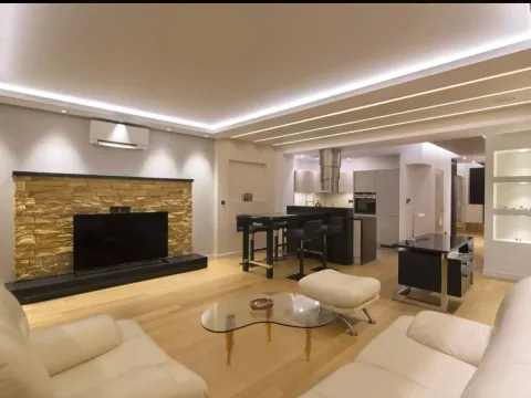 Prodaja, dvosoban stan, 107m², Centar, Budva - image 1
