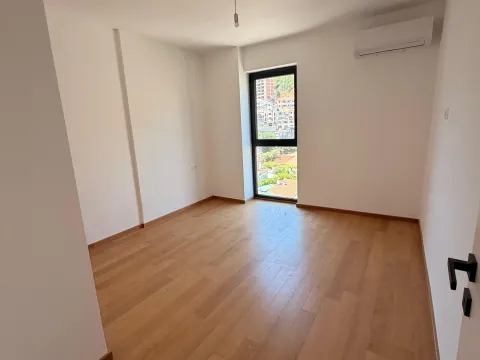 Sale, one bedroom apartment, 43m², Rozino, Budva - image 10