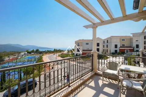 Prodaja, jednosoban stan, 54m², Luštica Bay, Tivat - image 2