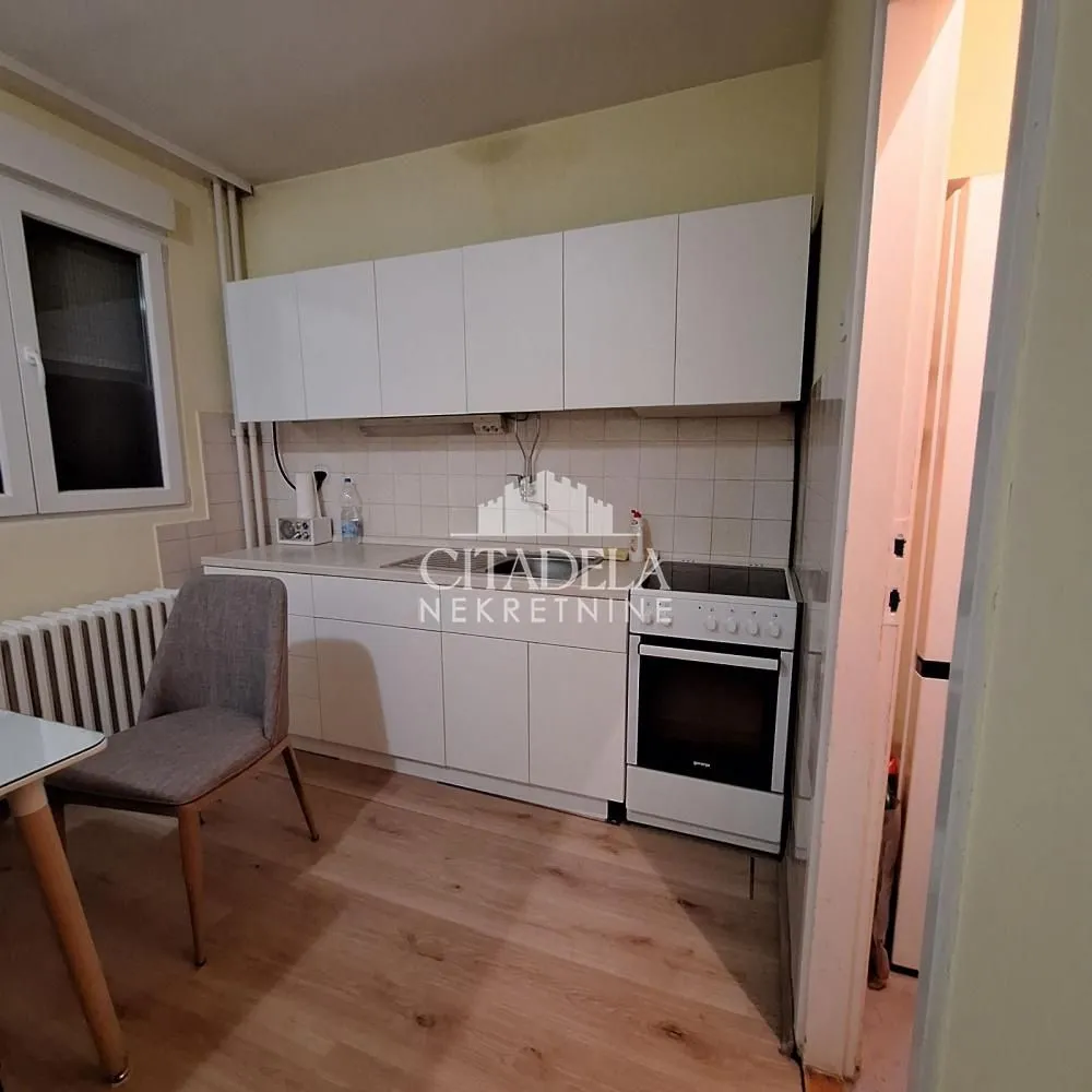 Rent, one bedroom apartment, 45m², Kanarevo Brdo, Beograd