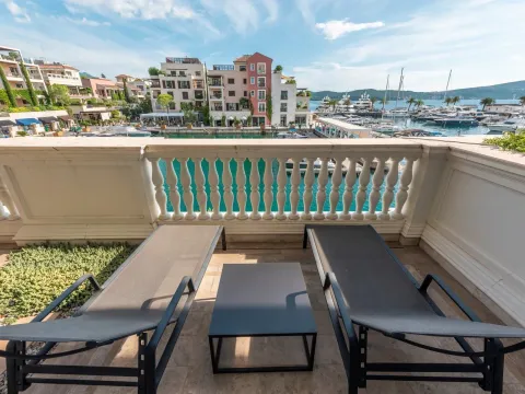 Prodaja, trosoban stan, 221m², Porto Montenegro, Tivat - image 27