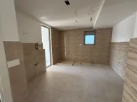 Prodaja, kuća, 370m², Bar, Crna Gora - image 4