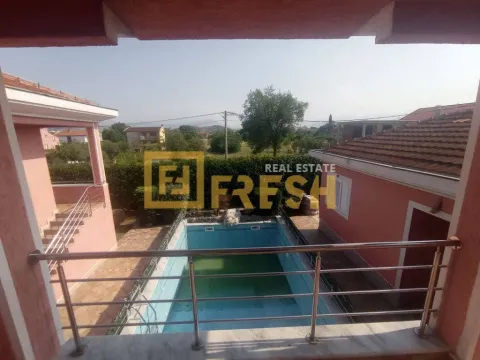 Prodaja, kuća, 423m², Donja Gorica, Podgorica - image 36