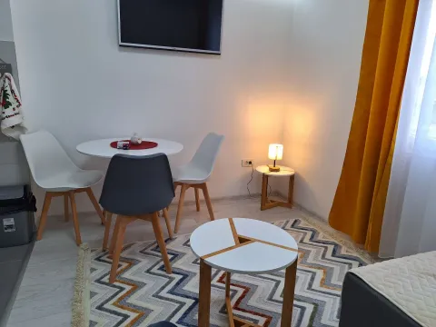 Izdavanje, jednosoban stan, 30m², Drač, Podgorica - image 5