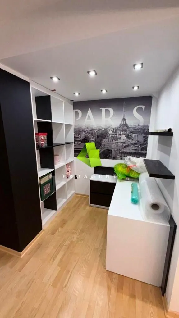 Sale, four bedroom apartment, 156m², Palilula, Niš