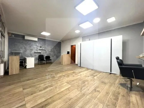 Rent, office space, 42m², Ljubović, Podgorica - image 5