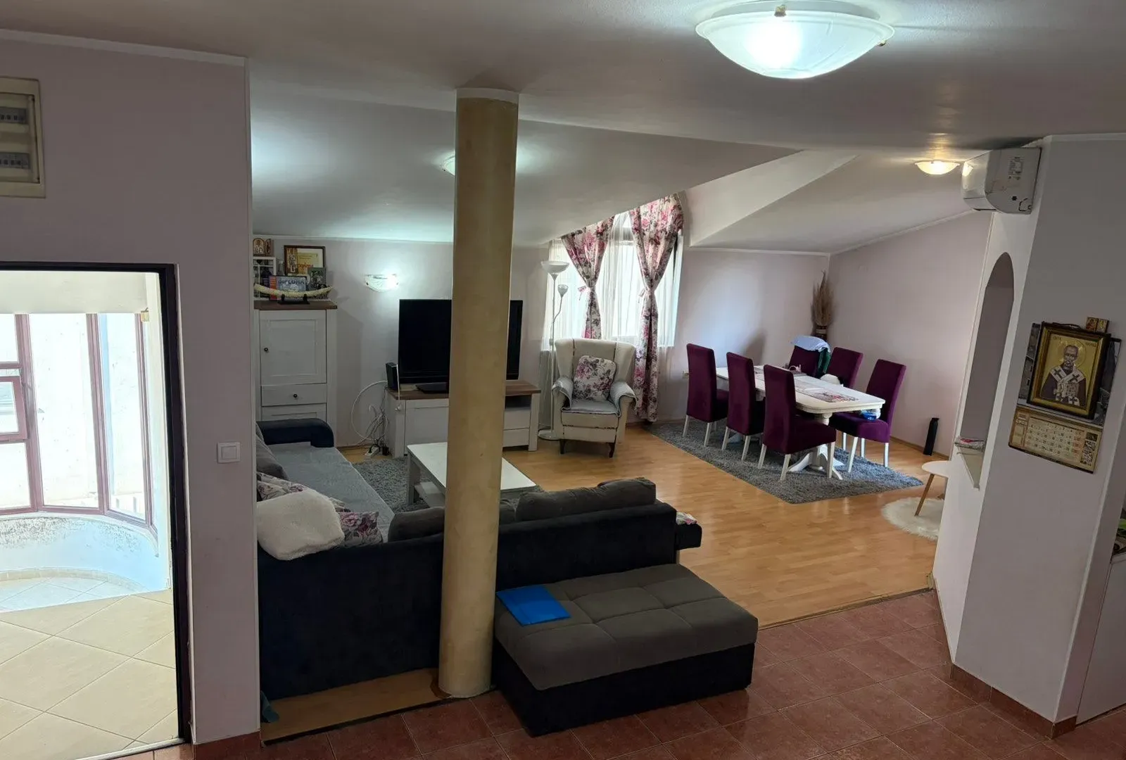 Rent, office space, 90m², Pobrežje, Podgorica