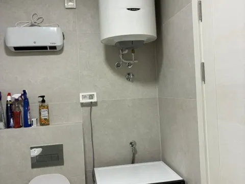 Rent, one bedroom apartment, 40m², Pobrežje, Podgorica - image 9