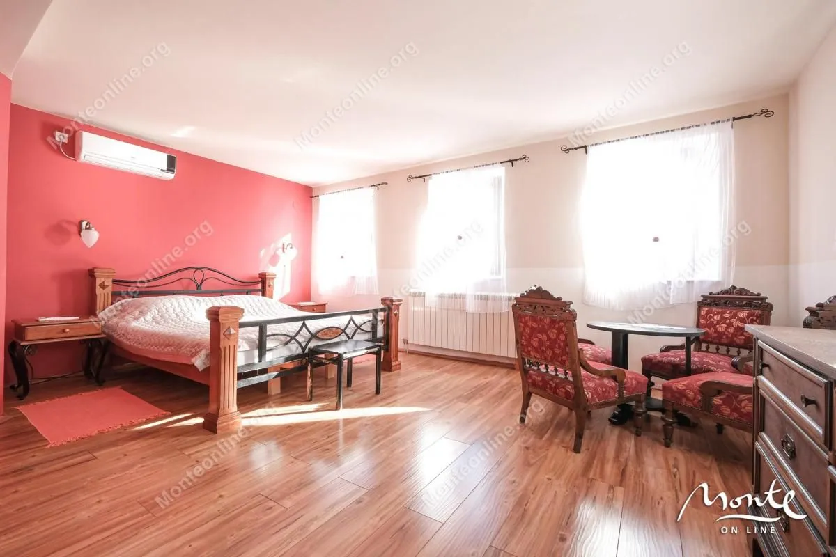Prodaja, kuća, 500m², Orahovac, Kotor