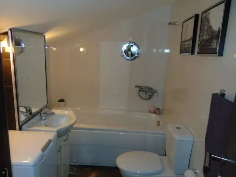 Izdavanje, dvosoban stan, 82m², Centar, Podgorica - image 11